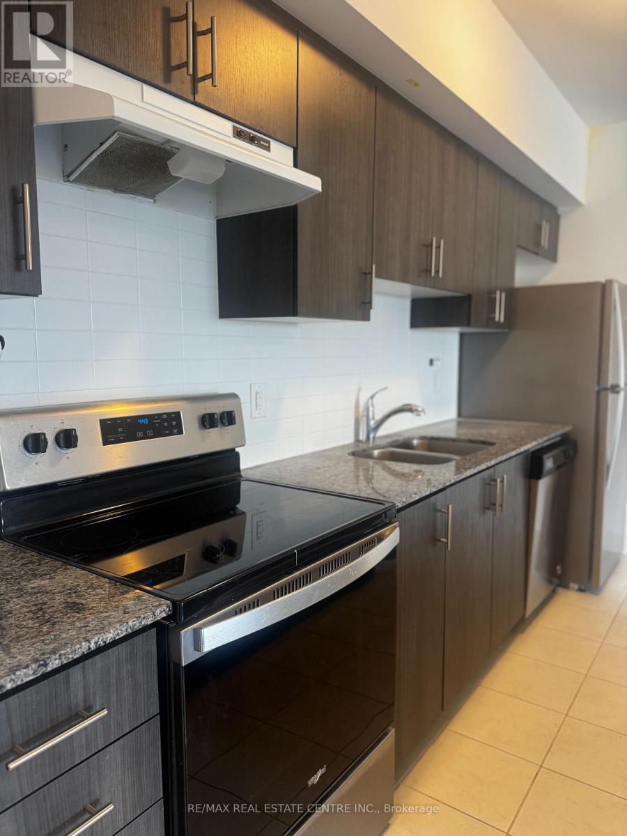 508 - 4 Spice Way, Barrie, Ontario  L9J 0M2 - Photo 32 - S12880136