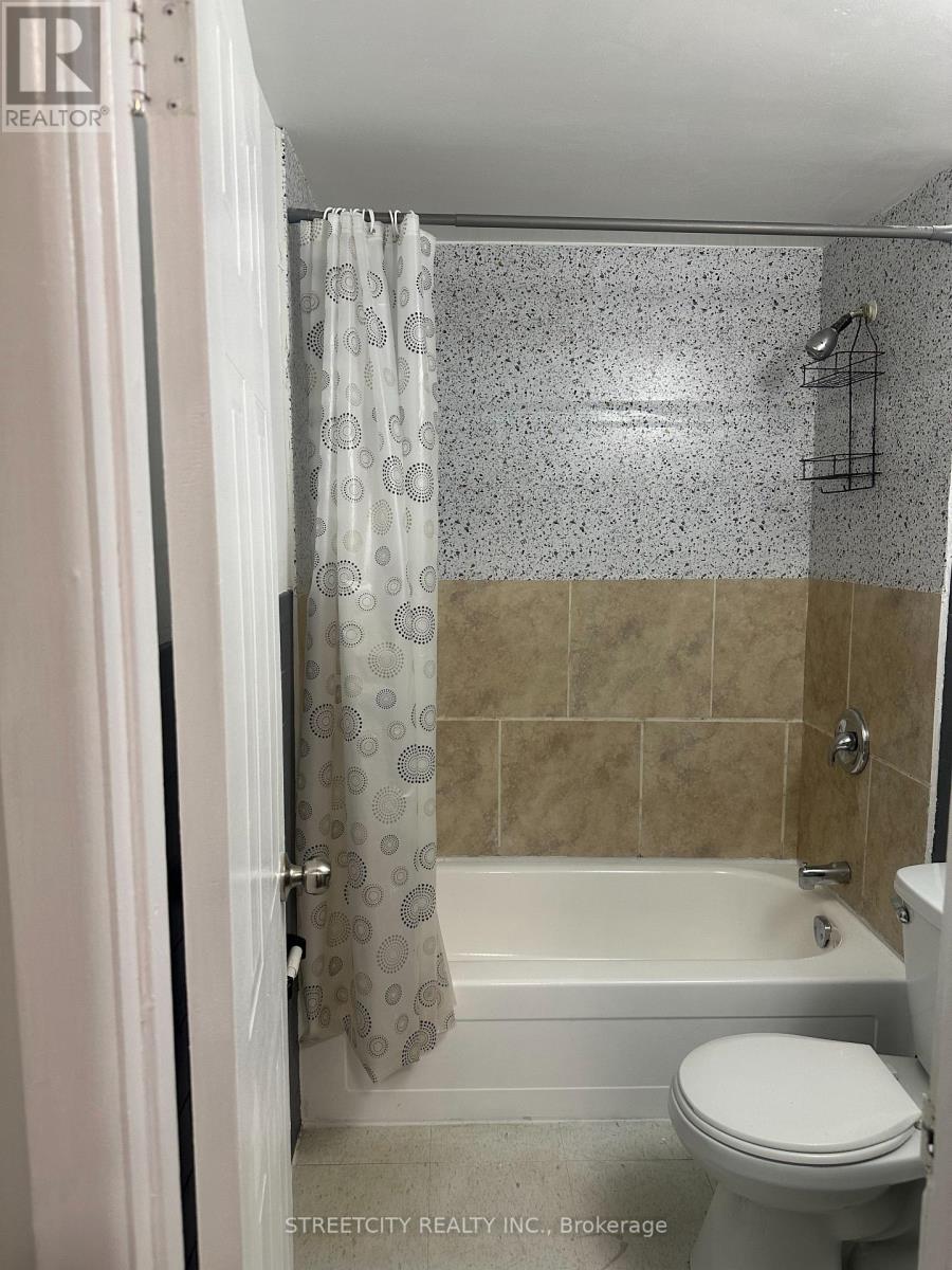 22 - 220 Ashland Avenue, London East, Ontario  N5W 4H4 - Photo 7 - X12879534