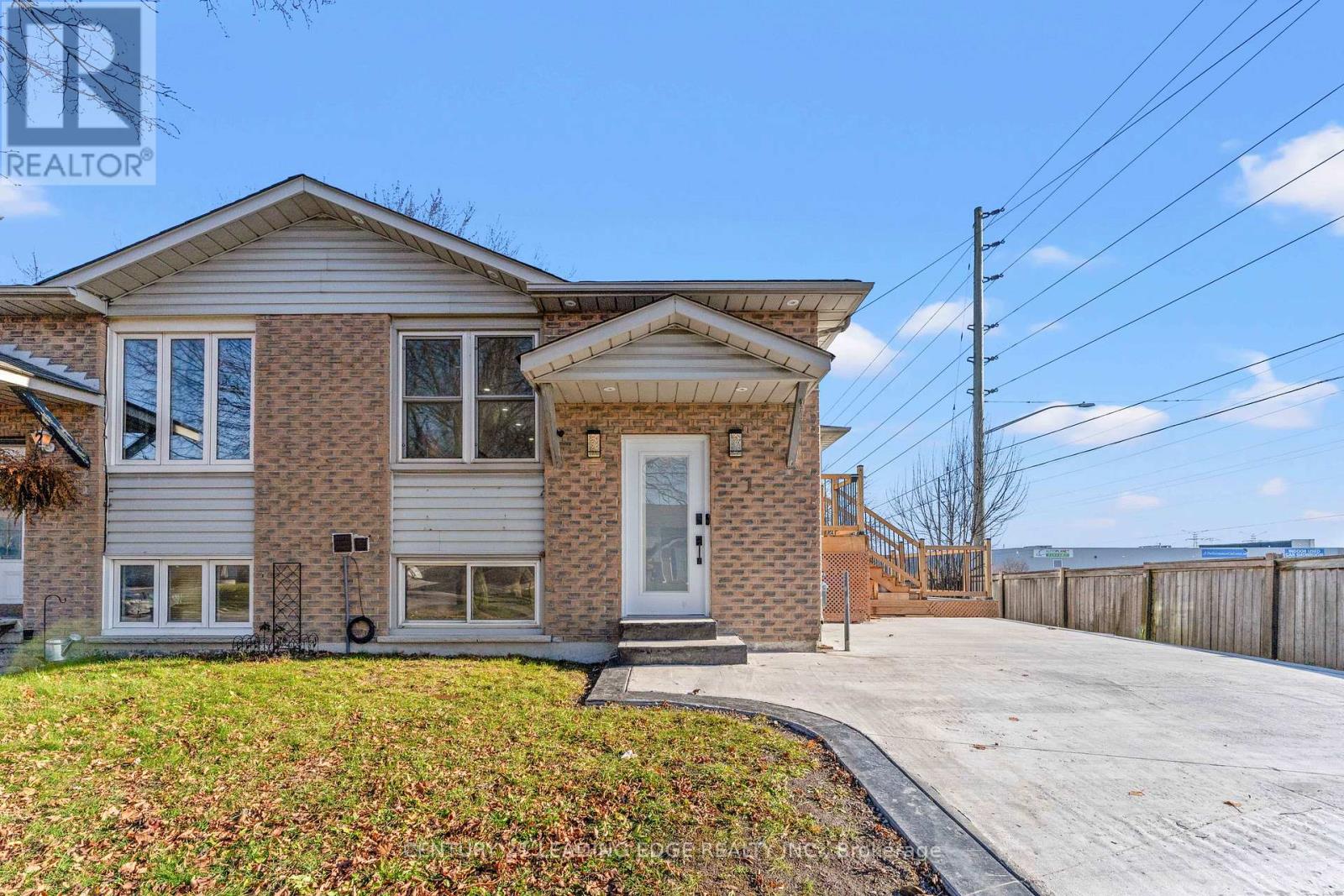 1 Lockhart Gate, Clarington (Bowmanville), Ontario  L1C 4K9 - Photo 7 - E12596010