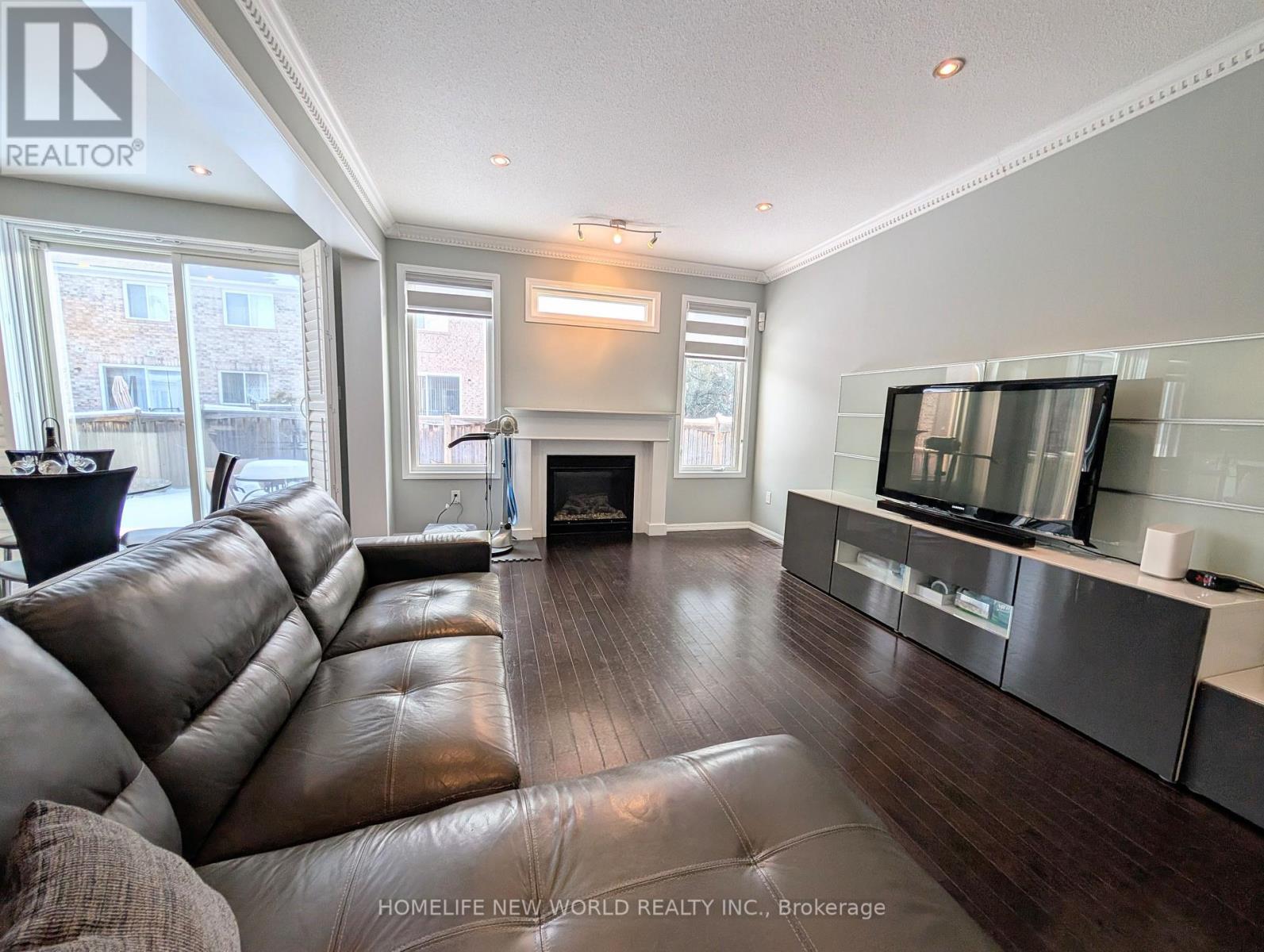 105 James Parrott Avenue, Markham (Wismer), Ontario  L6E 2B3 - Photo 7 - N12822072