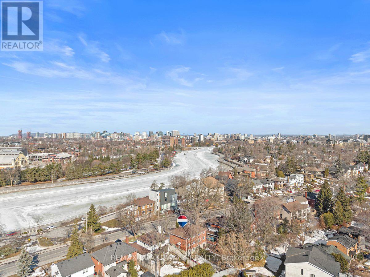 151 Riverdale Avenue, Ottawa, Ontario  K1S 1R1 - Photo 7 - X12880248