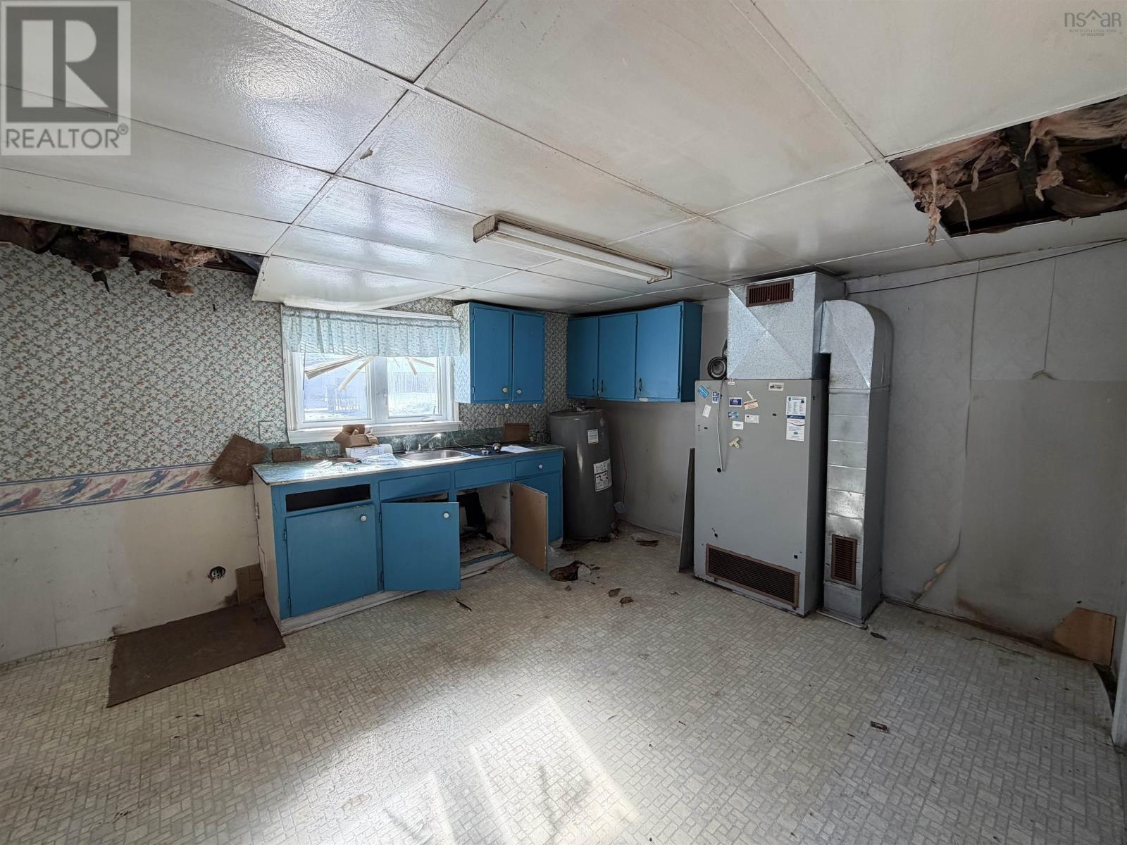 119 South Street, Donkin, Nova Scotia  B1A 6T6 - Photo 3 - 202604532