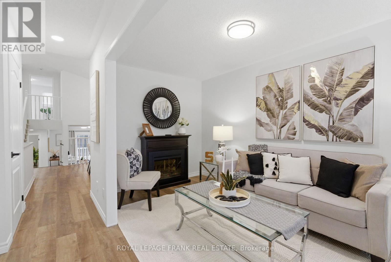 49 Mallory Street, Clarington, Ontario  L1E 2A8 - Photo 4 - E12880488