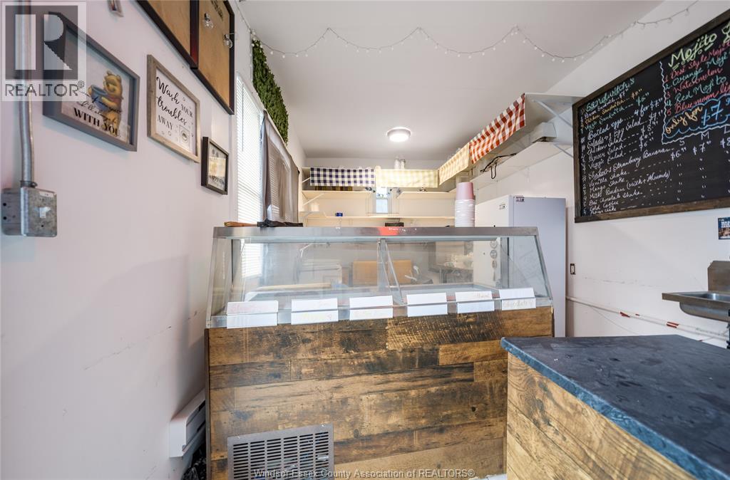 976 Howard Avenue, Windsor, Ontario  N9A 1S5 - Photo 8 - 26005335