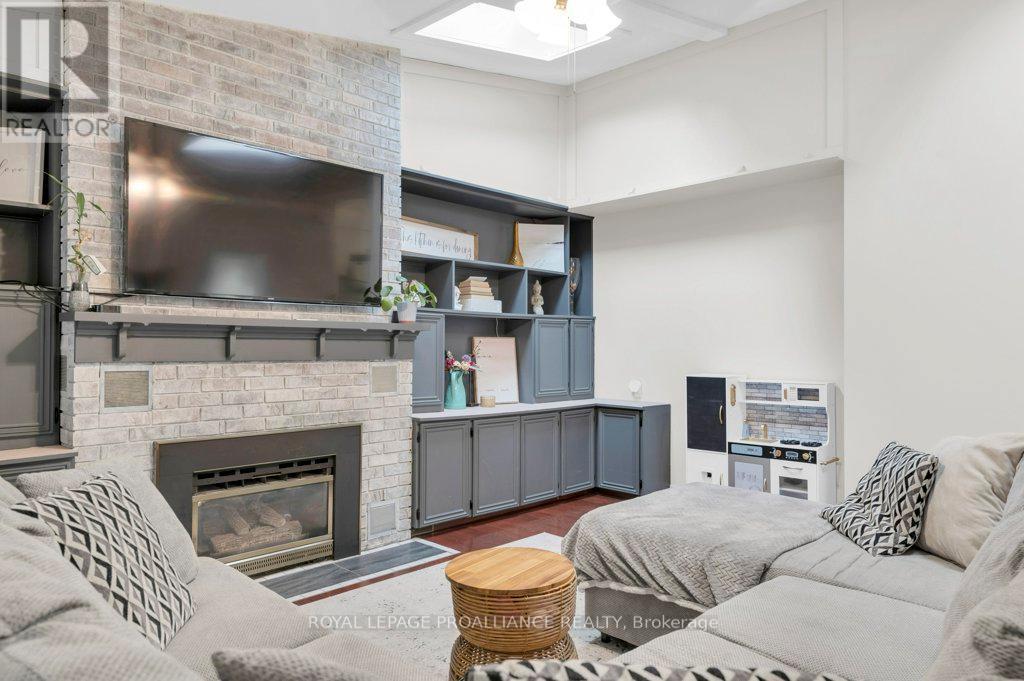 306 Bleecker Avenue, Belleville, Ontario  K8N 3V4 - Photo 17 - X12880410