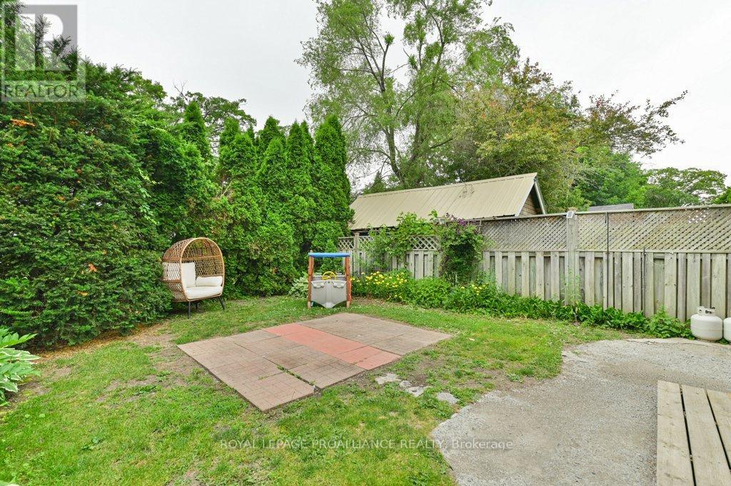 306 Bleecker Avenue, Belleville, Ontario  K8N 3V4 - Photo 25 - X12880410