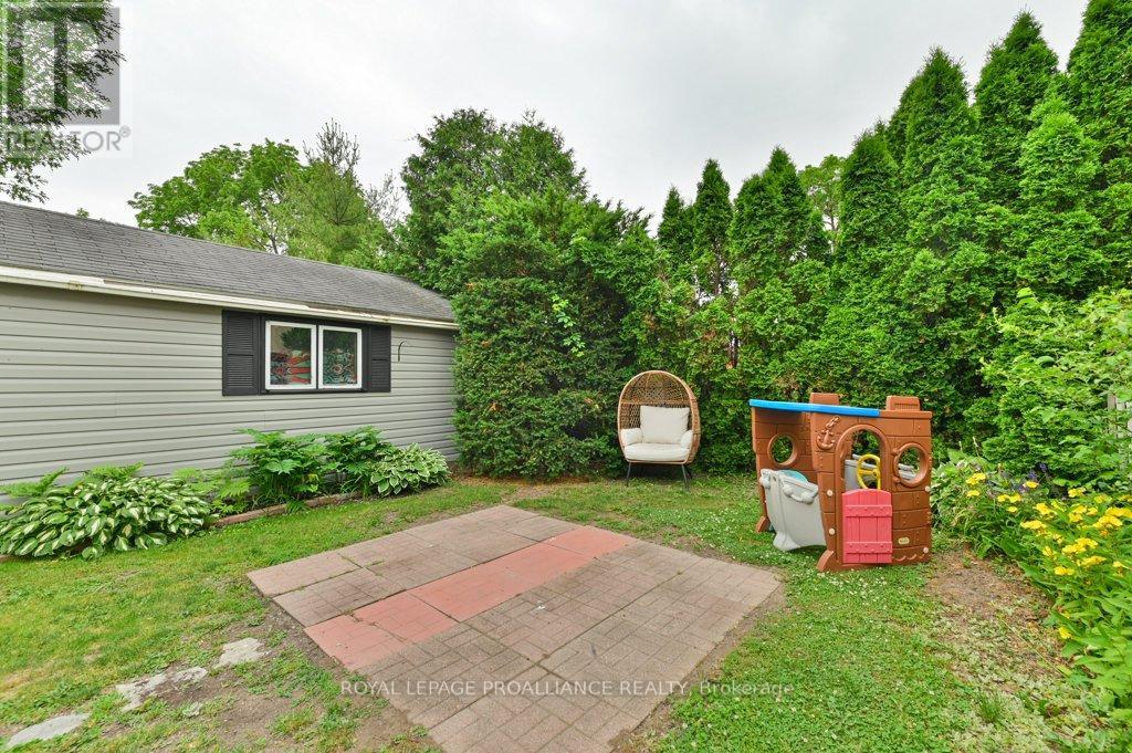 306 Bleecker Avenue, Belleville, Ontario  K8N 3V4 - Photo 27 - X12880410