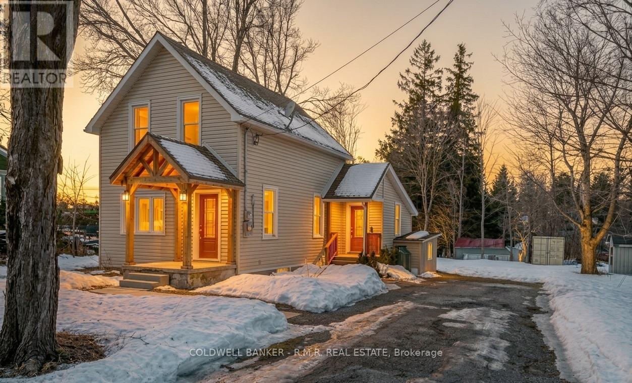 18 JOHN STREET, Kawartha Lakes, Ontario