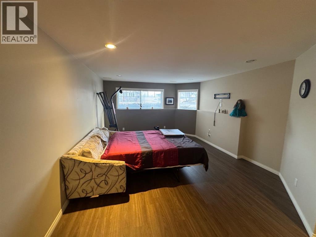 79 Sunridge Boulevard W, Lethbridge, Alberta  T1J 0T4 - Photo 10 - A2292834