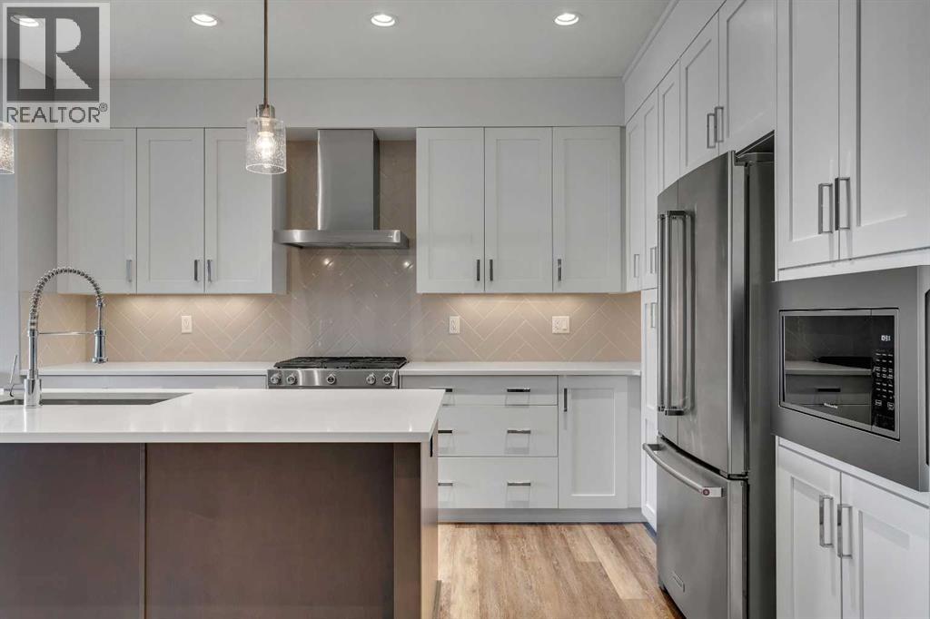 95 Sierra Morena Manor Sw, Calgary, Alberta  T3H 1S9 - Photo 8 - A2289736