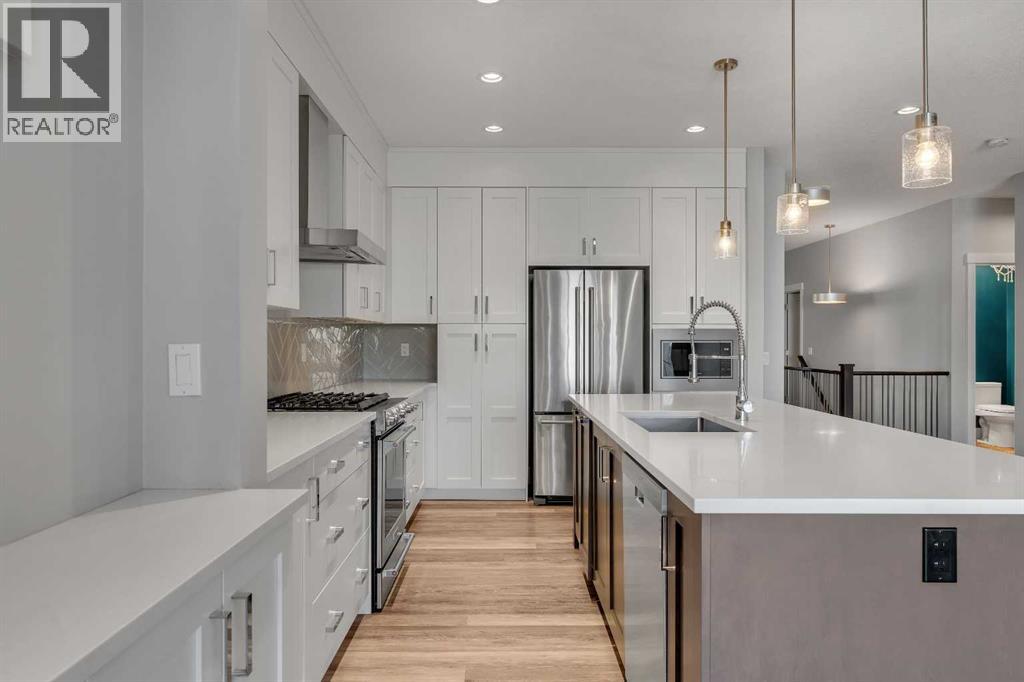 95 Sierra Morena Manor Sw, Calgary, Alberta  T3H 1S9 - Photo 12 - A2289736