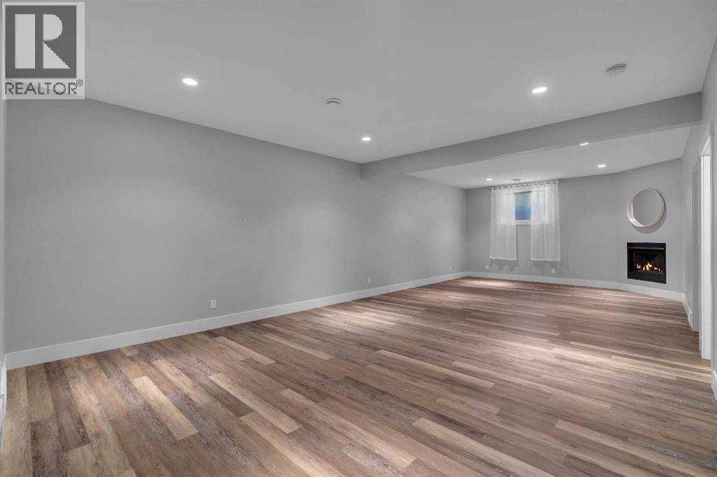 95 Sierra Morena Manor Sw, Calgary, Alberta  T3H 1S9 - Photo 30 - A2289736