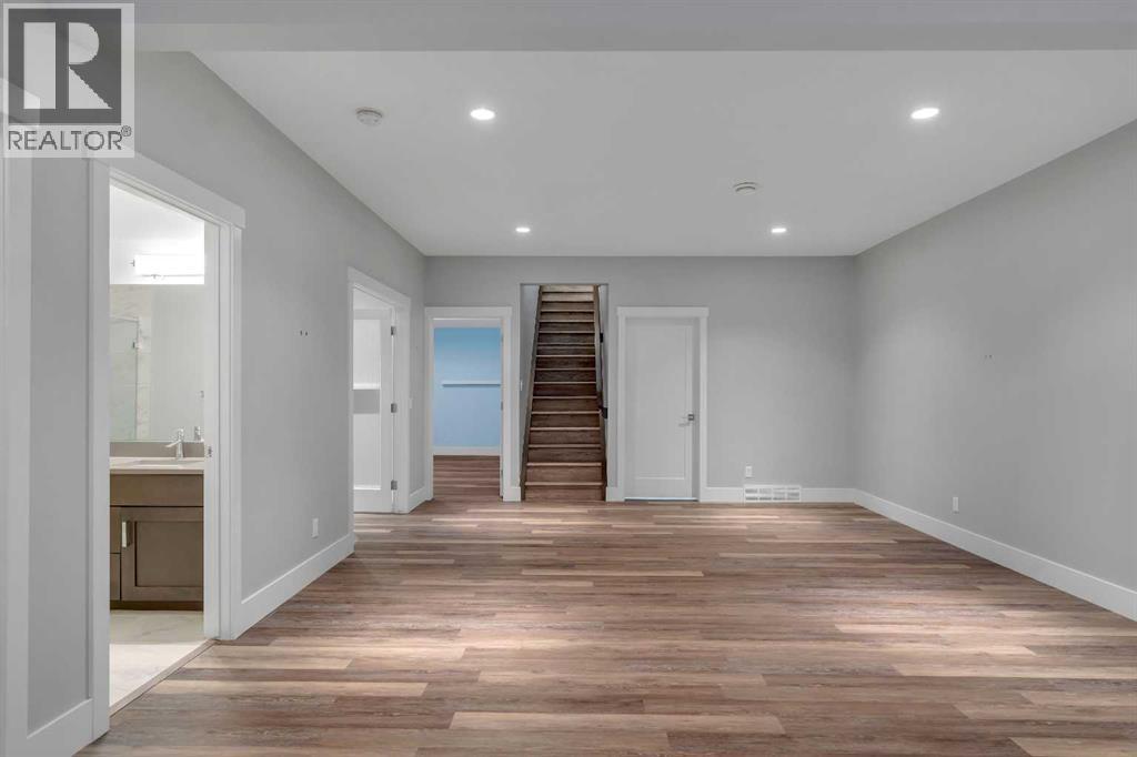 95 Sierra Morena Manor Sw, Calgary, Alberta  T3H 1S9 - Photo 33 - A2289736