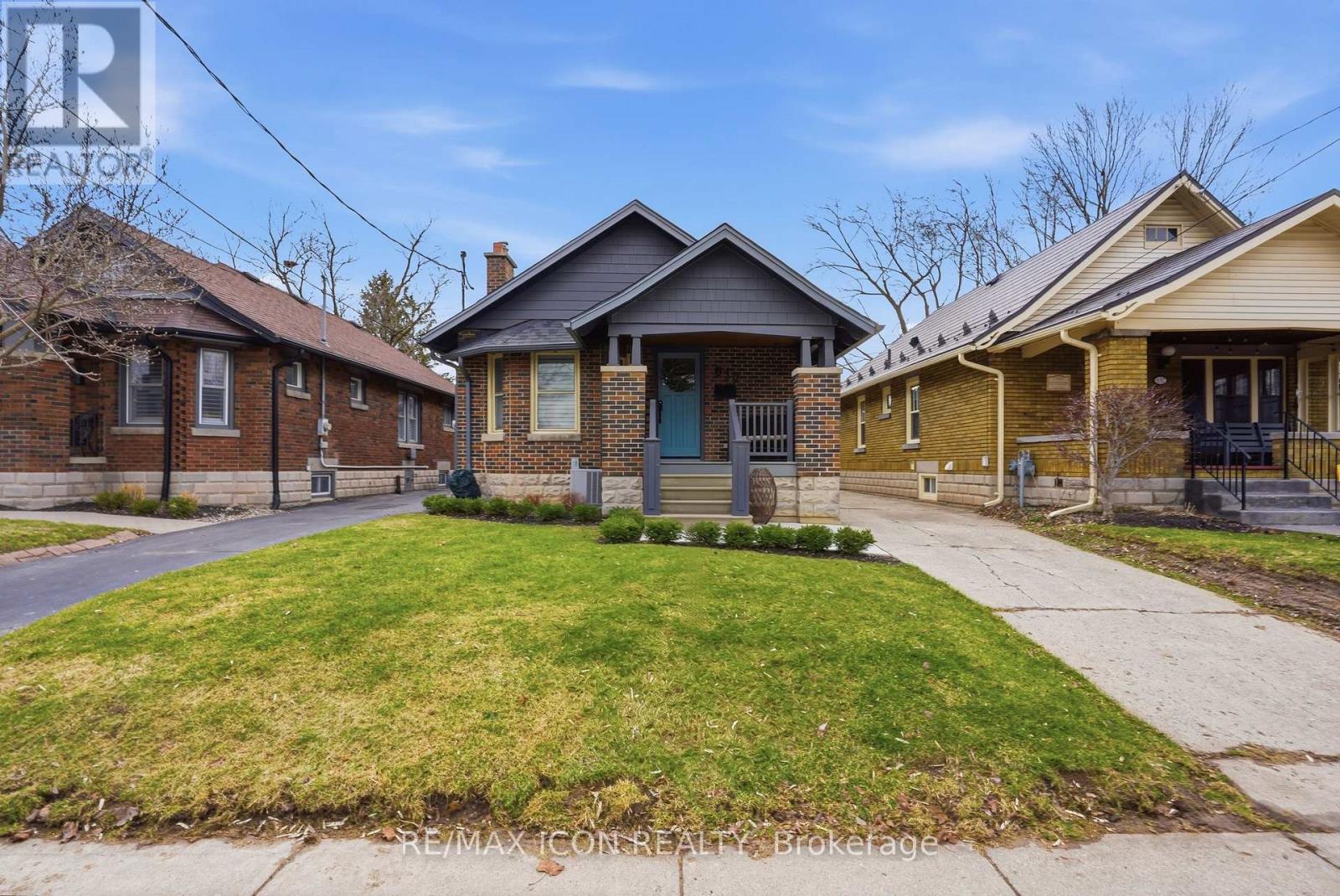 639 Emery Street E, London South, Ontario  N6C 2G3 - Photo 2 - X12880442