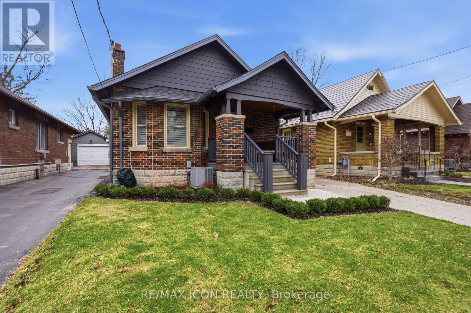 639 Emery Street E, London South, Ontario  N6C 2G3 - Photo 3 - X12880442