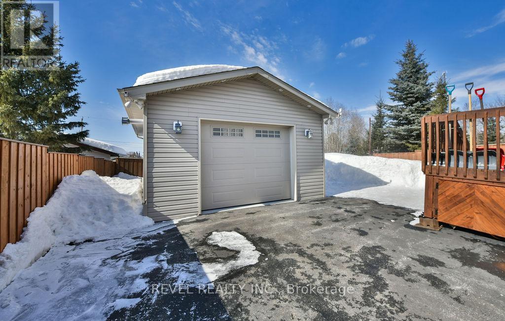 521 Pine Street N, Timmins, Ontario  P4N 6L9 - Photo 4 - T12880686