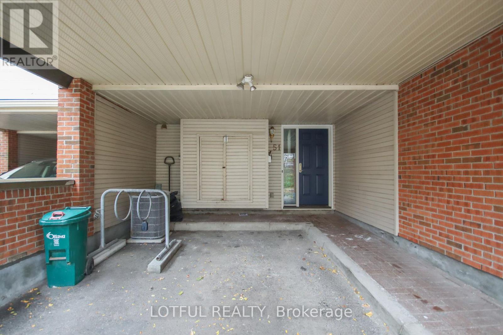 51 - 110 Havelock Street, Ottawa, Ontario  K1S 5L3 - Photo 2 - X12880506