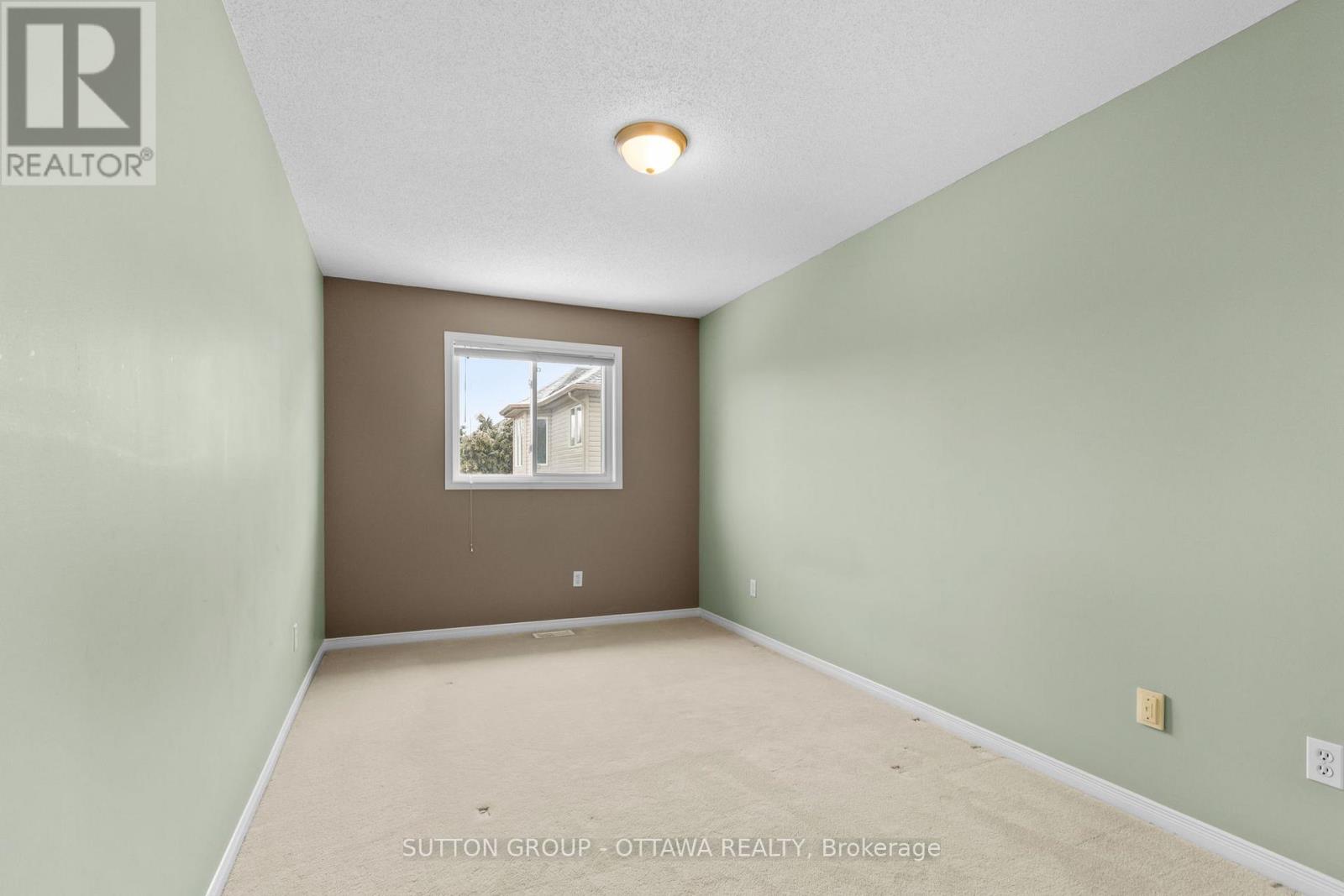 11 - 221 Station Boulevard, Ottawa, Ontario  K1G 6P3 - Photo 19 - X12880540