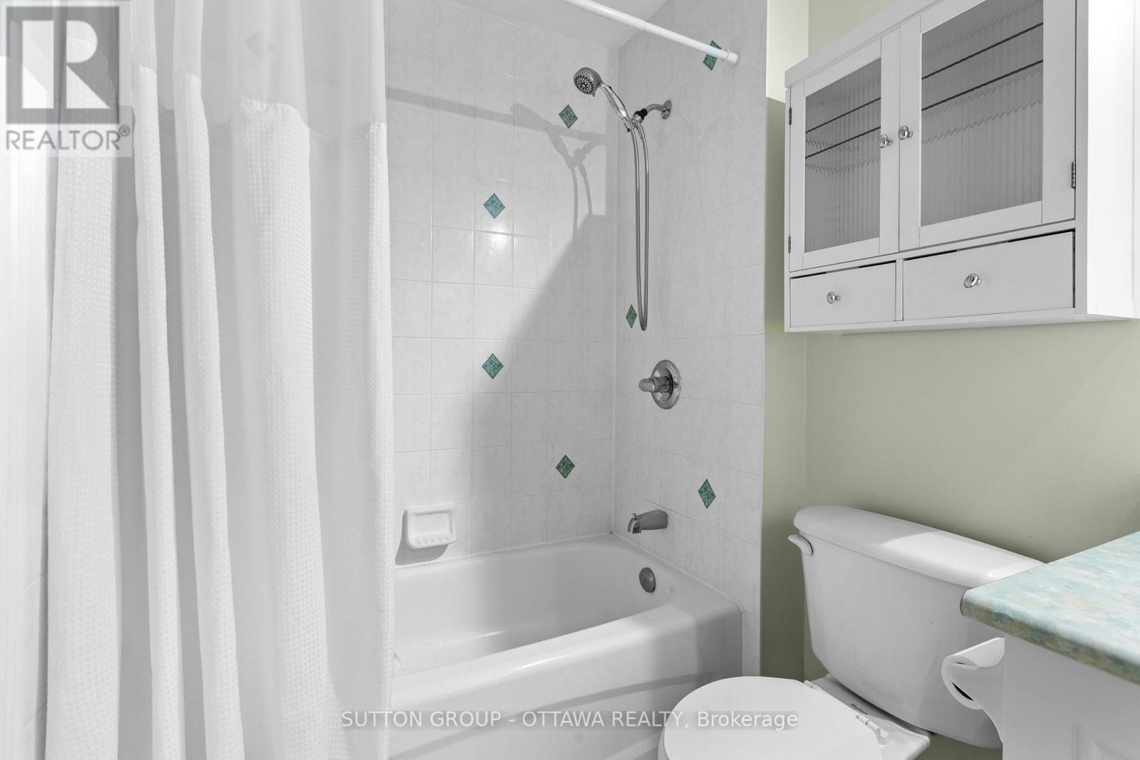 11 - 221 Station Boulevard, Ottawa, Ontario  K1G 6P3 - Photo 22 - X12880540