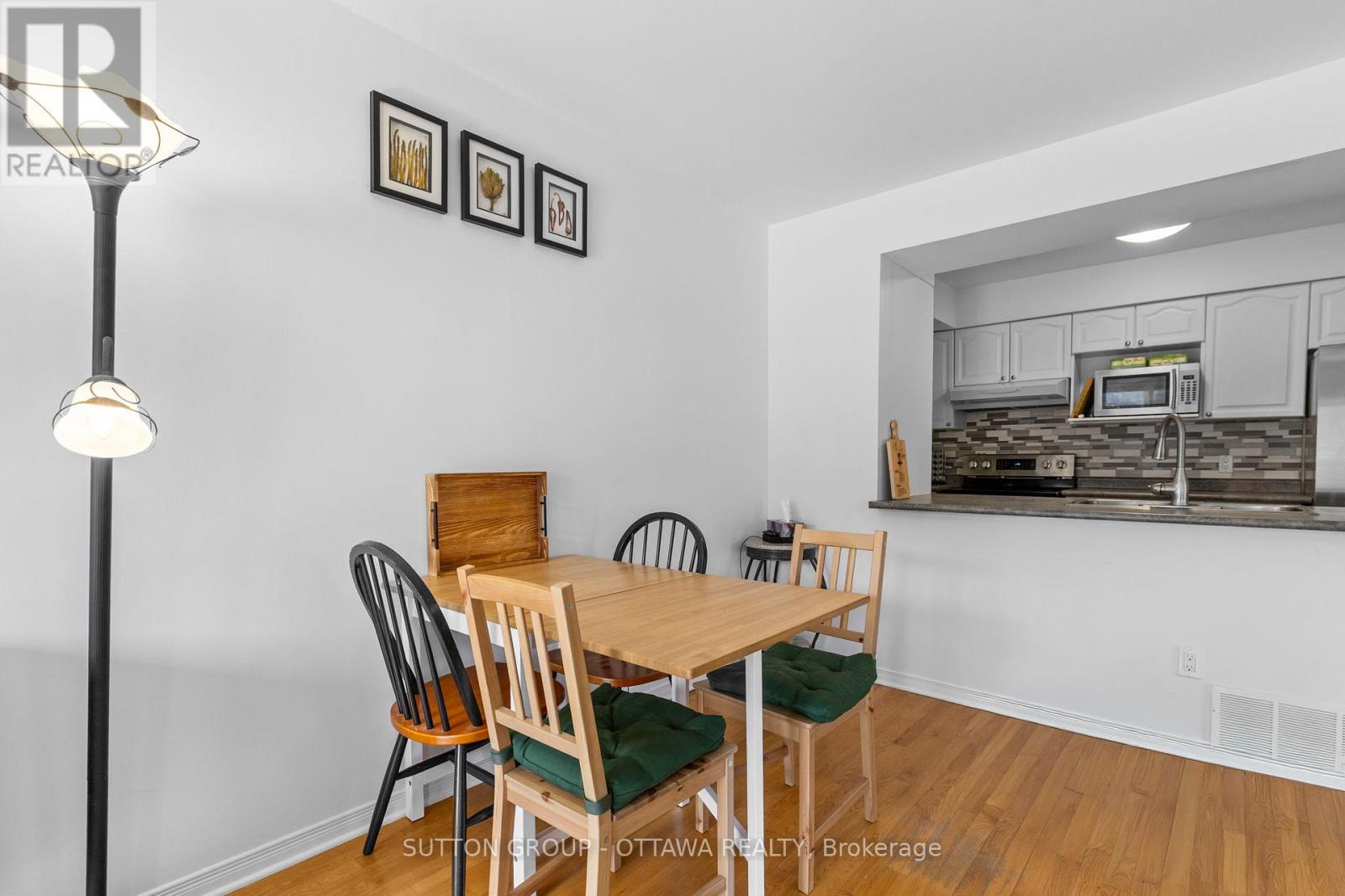 11 - 221 Station Boulevard, Ottawa, Ontario  K1G 6P3 - Photo 5 - X12880540