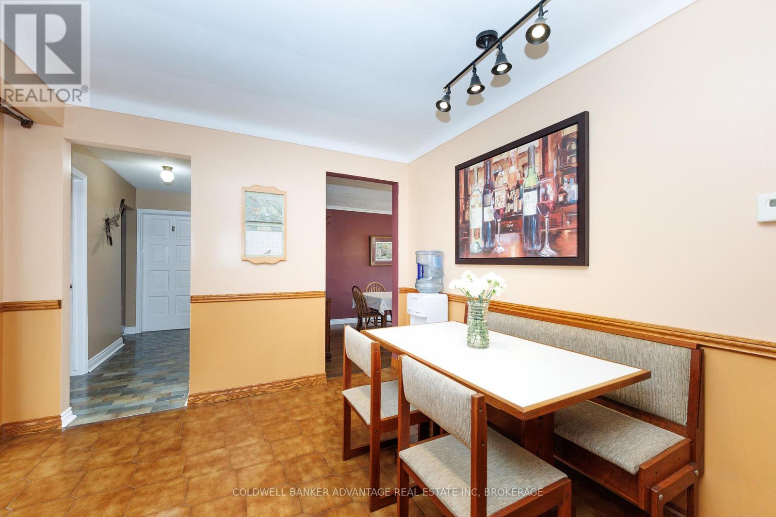 2 Donna Marie Drive, Welland, Ontario  L3C 2X5 - Photo 14 - X12880450