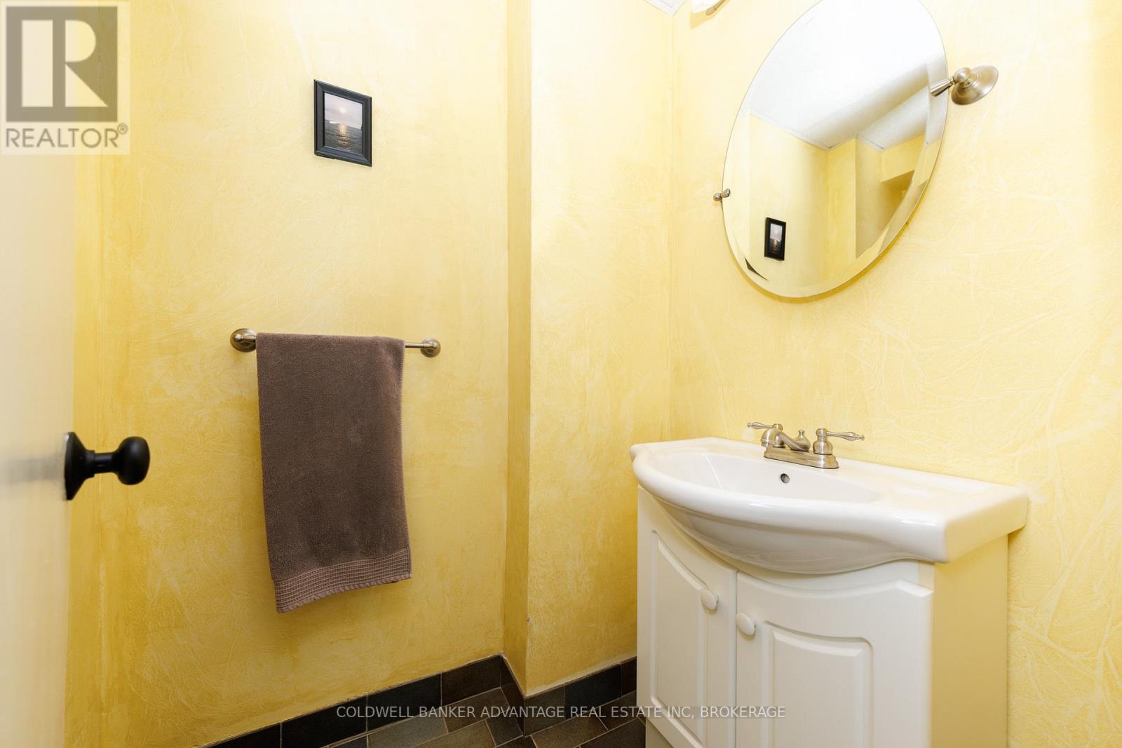 2 Donna Marie Drive, Welland, Ontario  L3C 2X5 - Photo 37 - X12880450