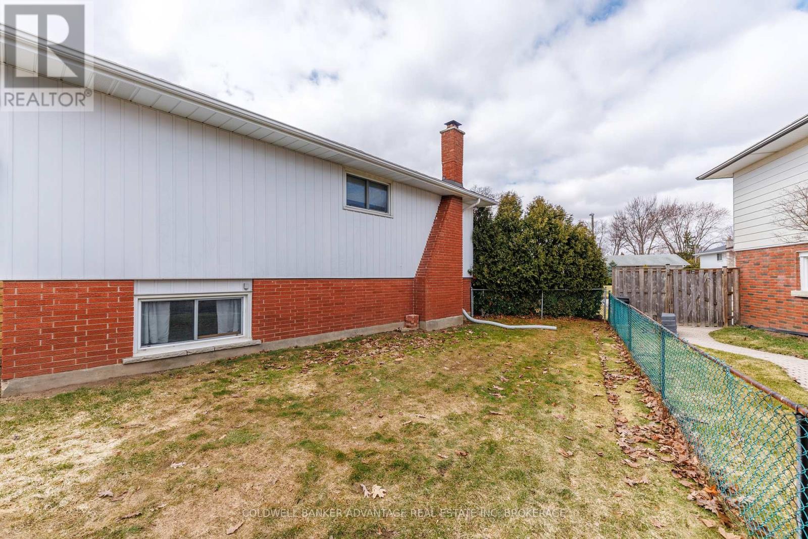 2 Donna Marie Drive, Welland, Ontario  L3C 2X5 - Photo 48 - X12880450