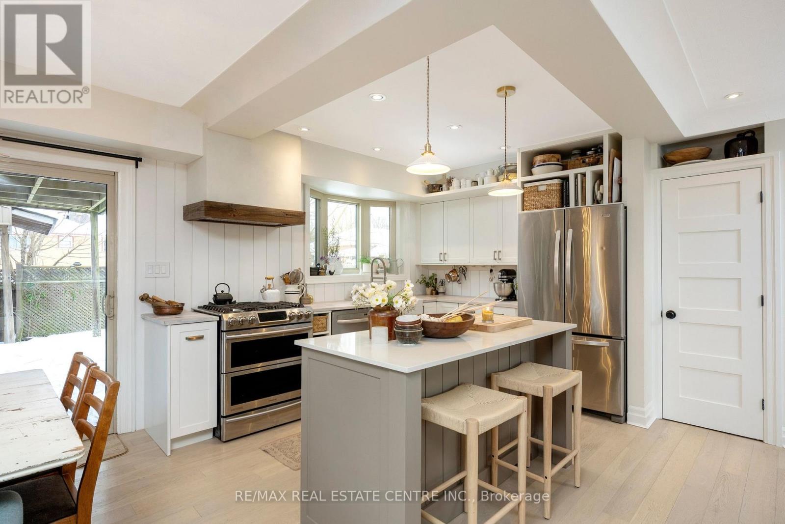 23 Milton Heights Crescent, Milton (Mn Milton North), Ontario  L9T 2W7 - Photo 12 - W12783404