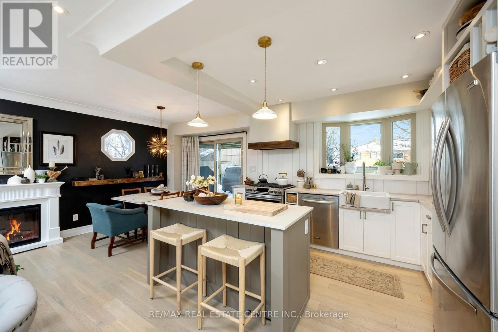 23 Milton Heights Crescent, Milton (Mn Milton North), Ontario  L9T 2W7 - Photo 13 - W12783404