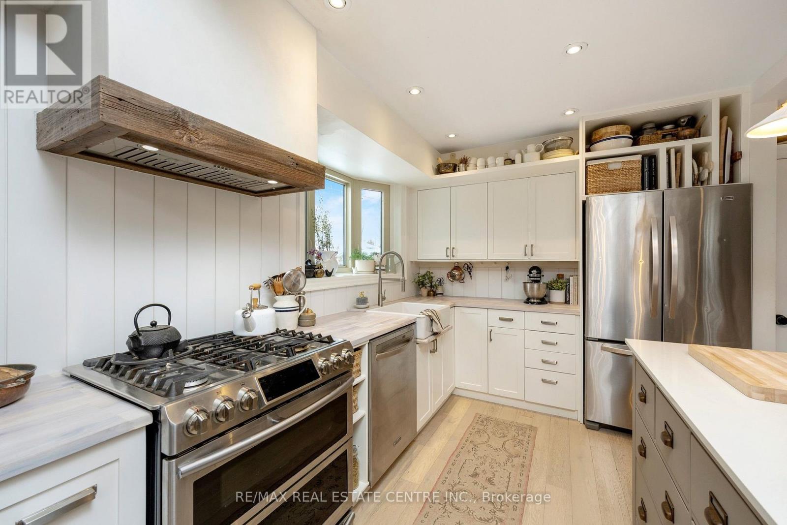 23 Milton Heights Crescent, Milton (Mn Milton North), Ontario  L9T 2W7 - Photo 15 - W12783404