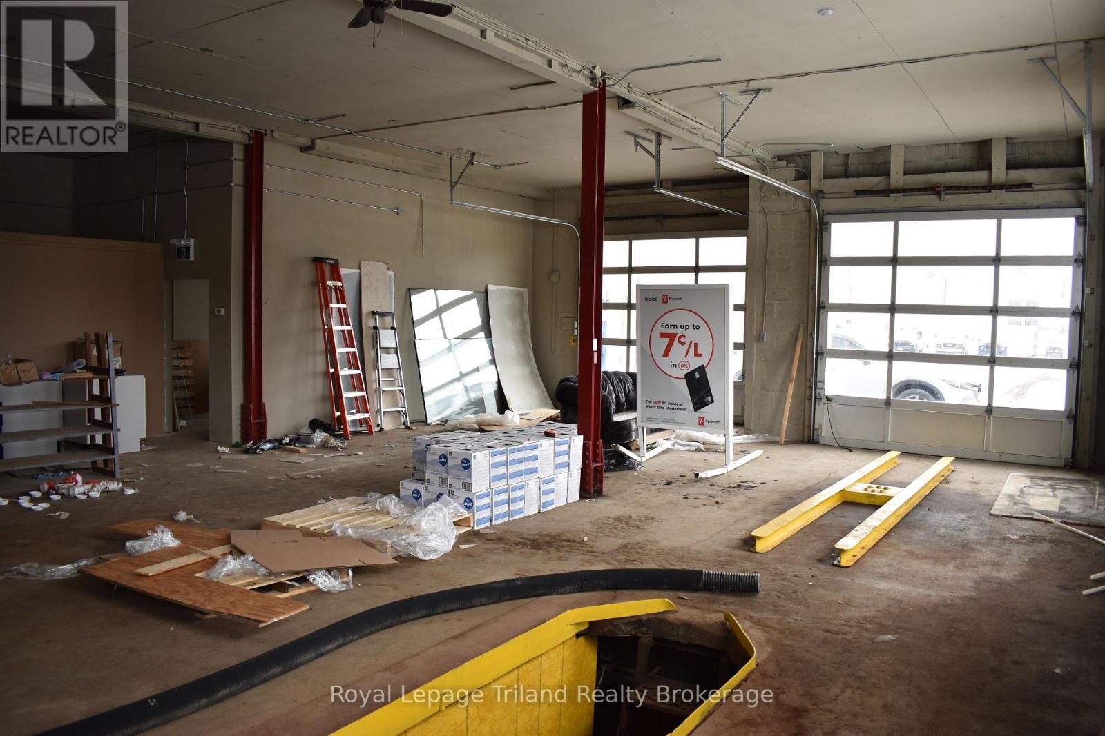 11 Ontario Road, West Perth, Ontario  N0K 1N0 - Photo 6 - X12880624