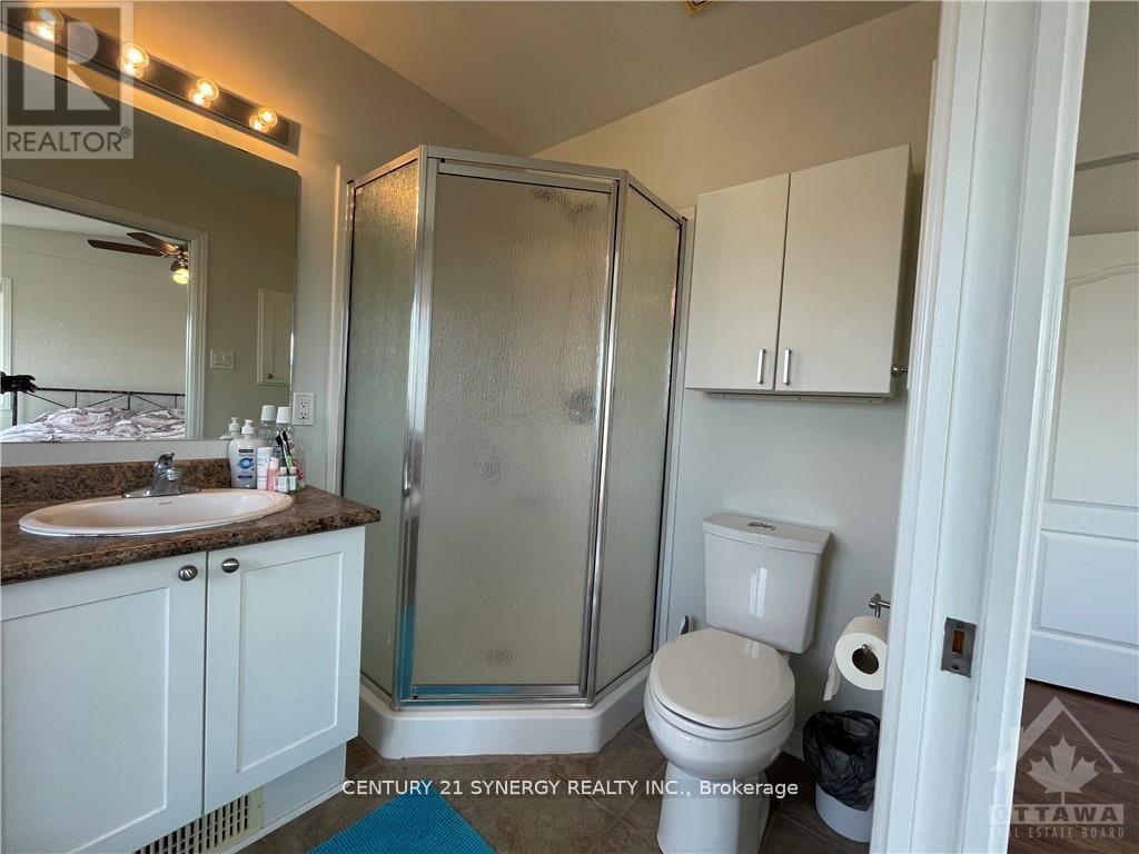 240 Freedom Private, Ottawa, Ontario  K1G 6W3 - Photo 10 - X12879014