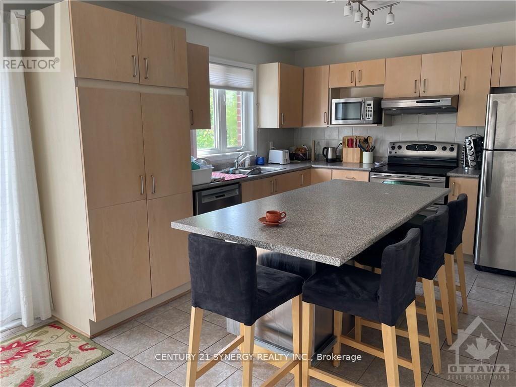 240 Freedom Private, Ottawa, Ontario  K1G 6W3 - Photo 17 - X12879014