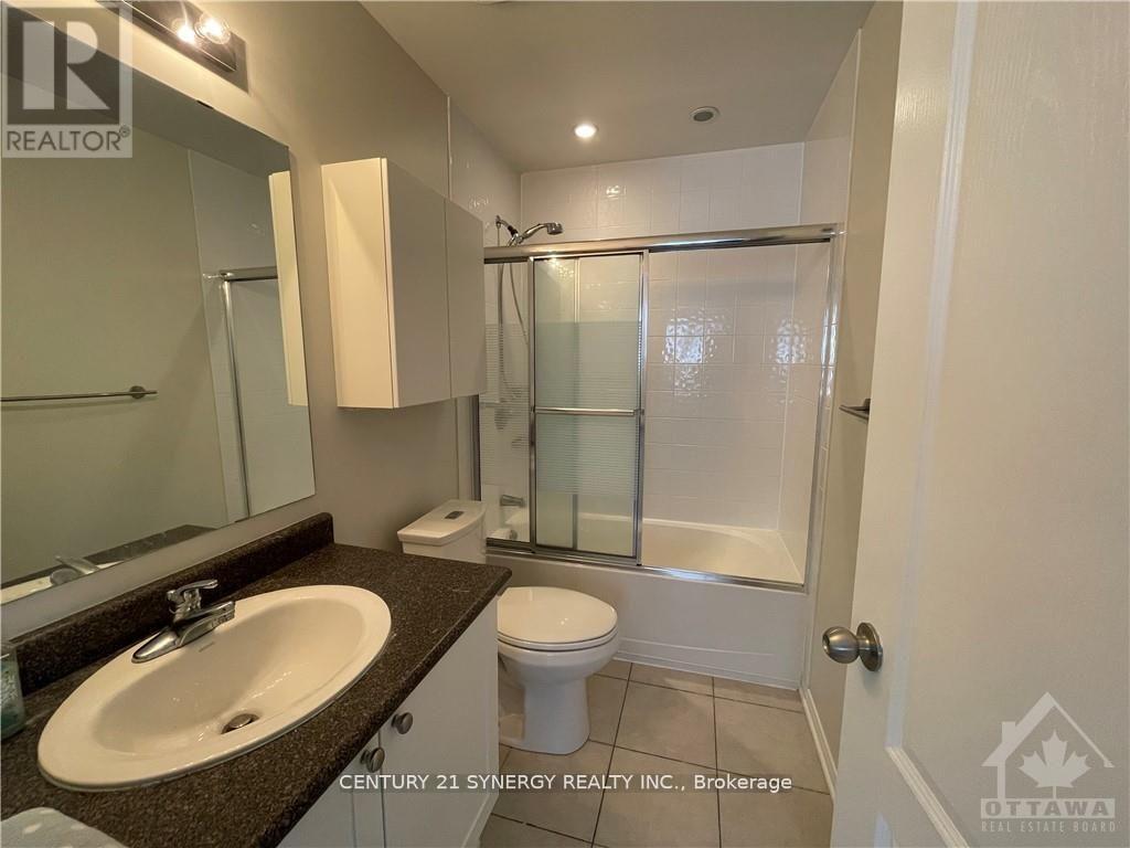 240 Freedom Private, Ottawa, Ontario  K1G 6W3 - Photo 9 - X12879014