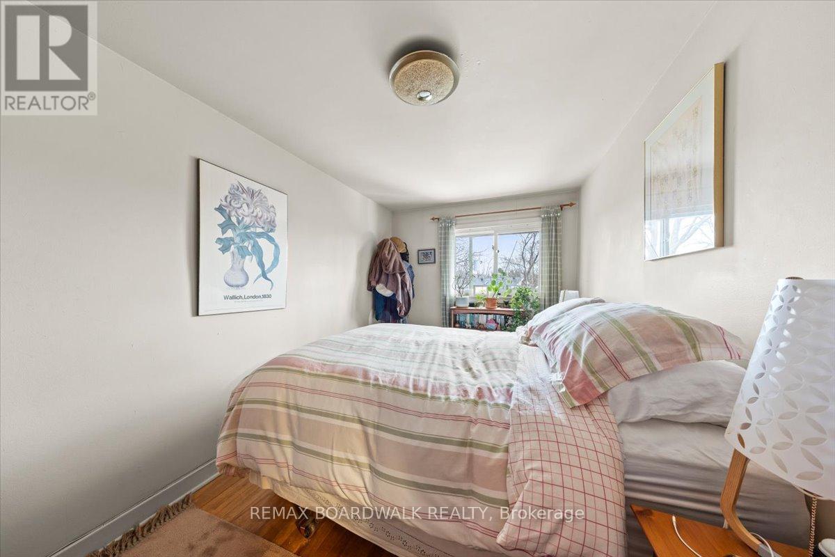 151 Riverdale Avenue, Ottawa, Ontario  K1S 1R1 - Photo 21 - X12880248