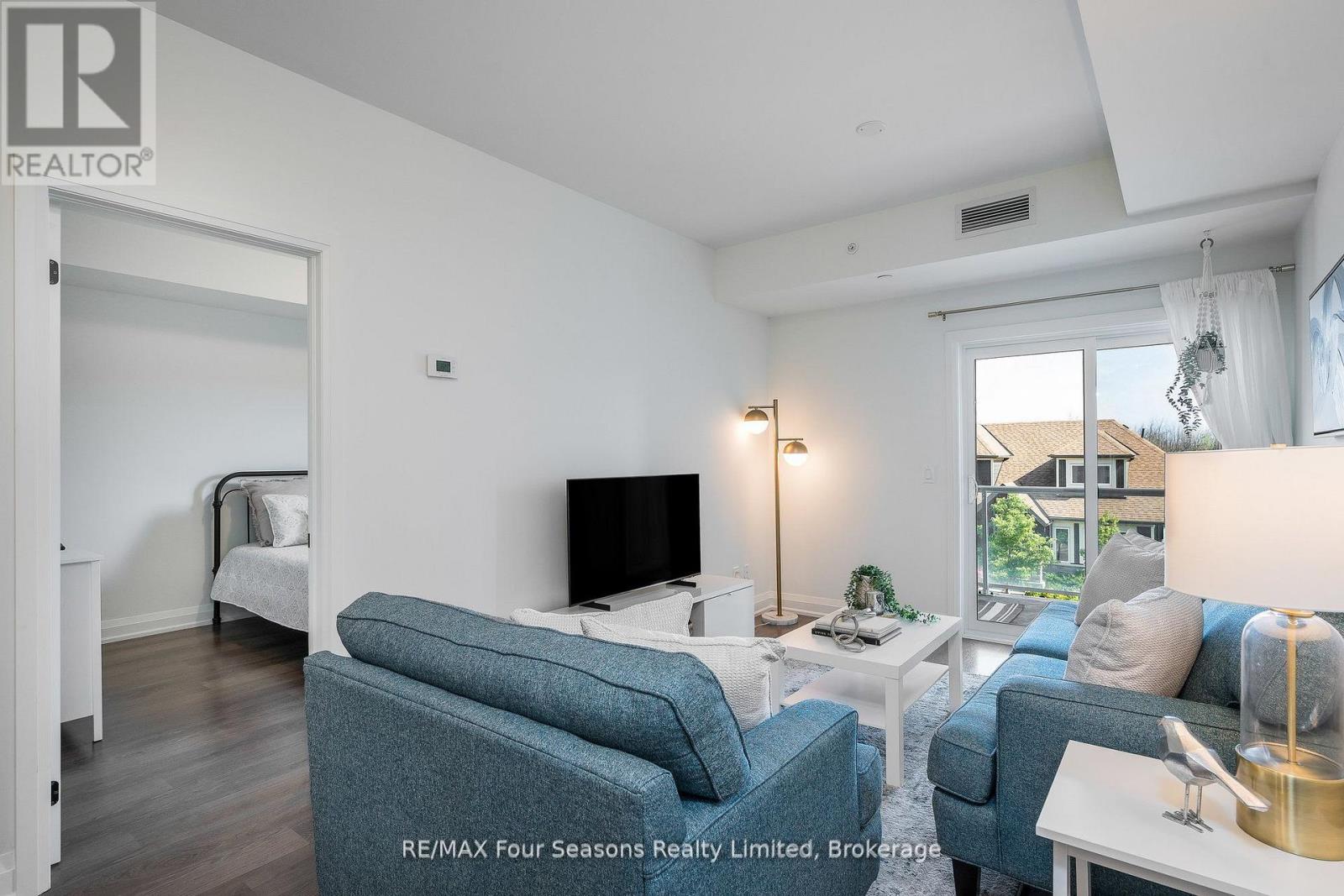 208 - 17 Spooner Crescent, Collingwood, Ontario  L9Y 1T3 - Photo 9 - S12880638