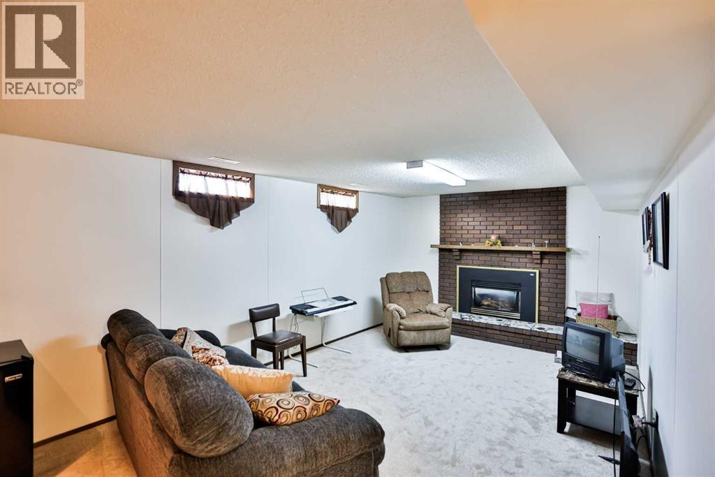 159 Park Avenue, Raymond, Alberta  T0K 2S0 - Photo 17 - A2292200