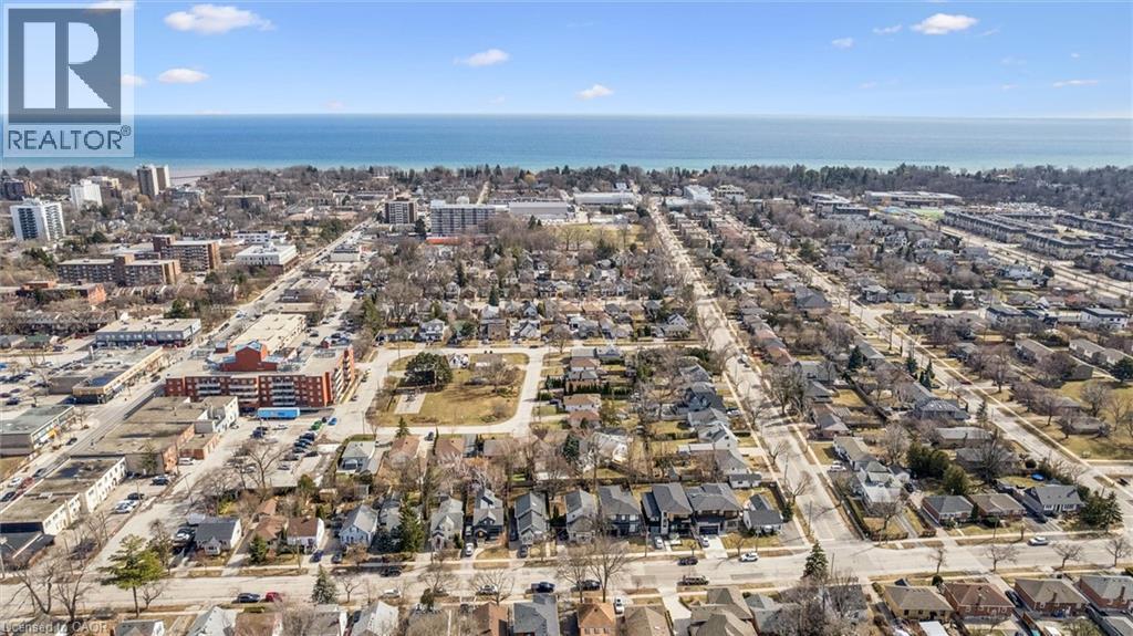 139 Stewart Street, Oakville, Ontario  L6K 1X8 - Photo 3 - 40810397