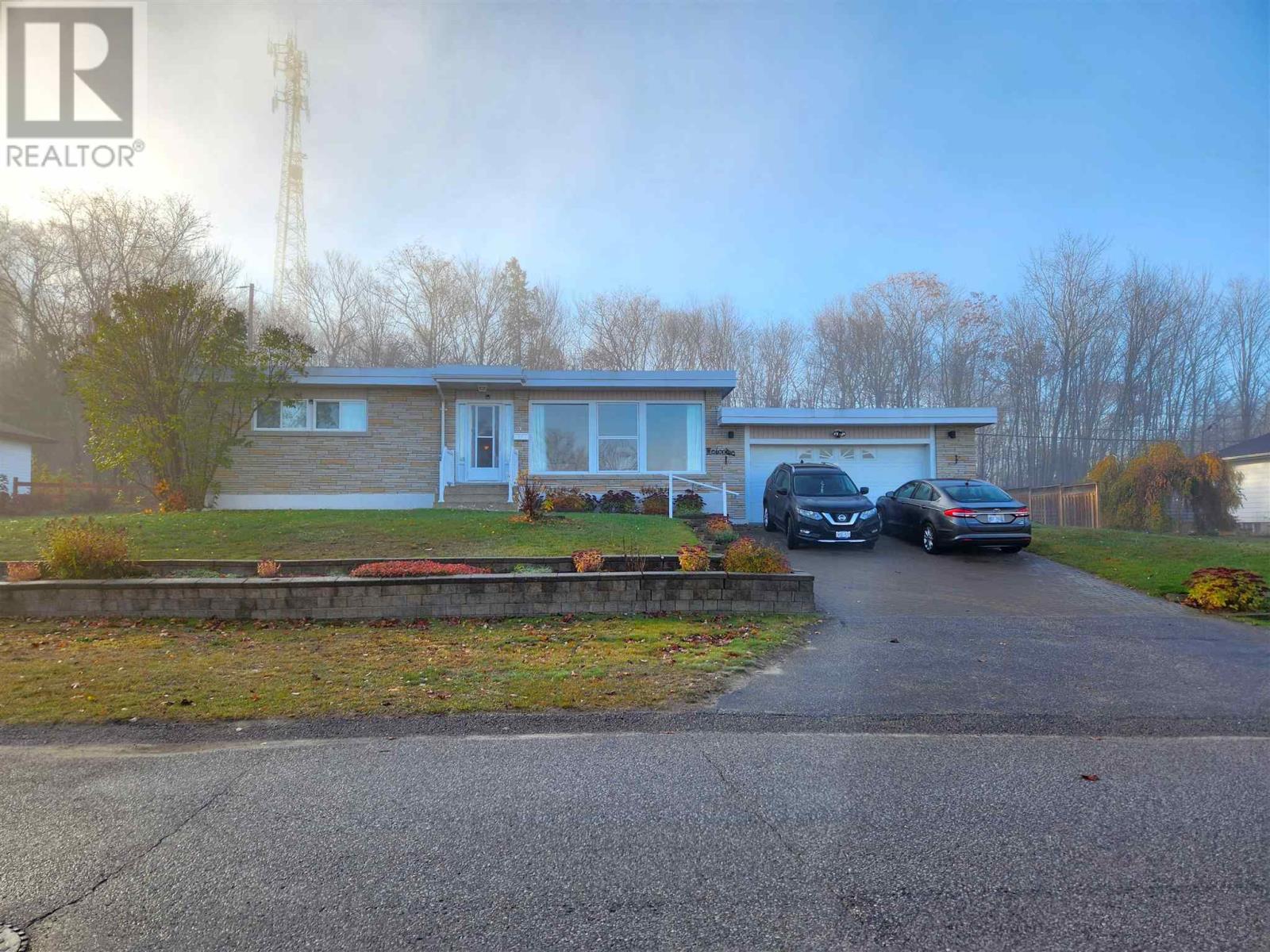 25 Gillanders Rd, Elliot Lake, Ontario  P5A 1W4 - Photo 27 - SM260374