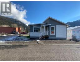 2131 128 Street, Blairmore, Alberta