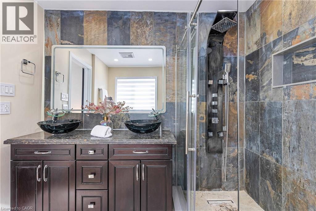 2831 Westbury Court, Mississauga, Ontario  L5M 6B4 - Photo 23 - 40806809