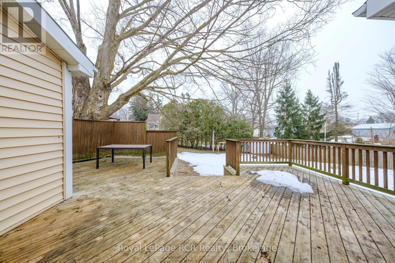 335 Ross Street, Huron-Kinloss (Lucknow), Ontario  N0G 2H0 - Photo 17 - X12880398