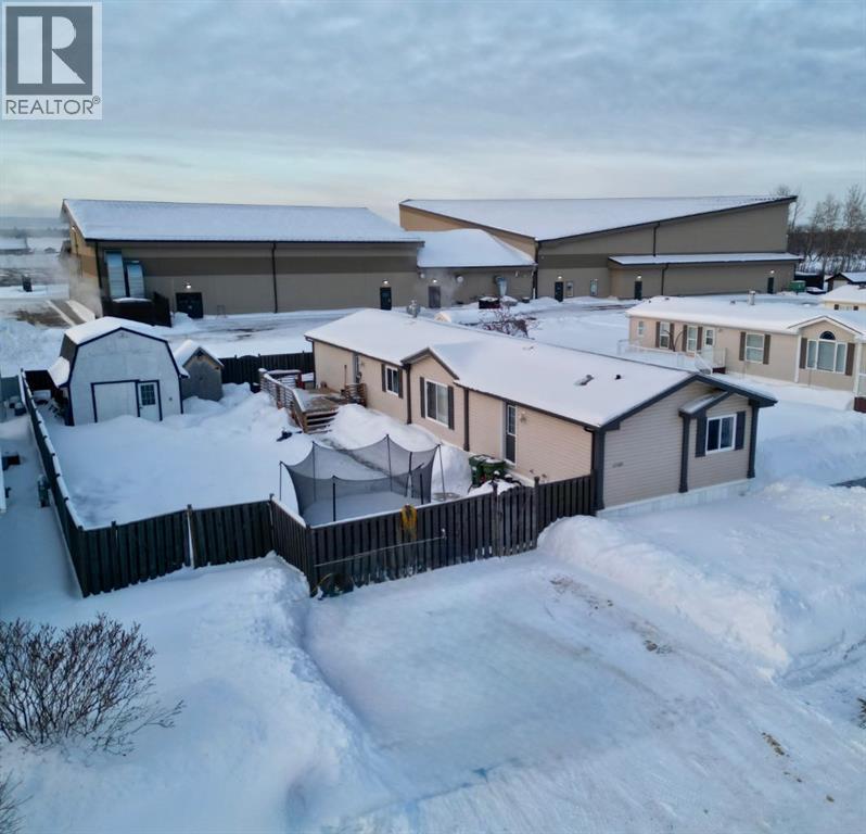 11105 98 Ave, la crete, Alberta