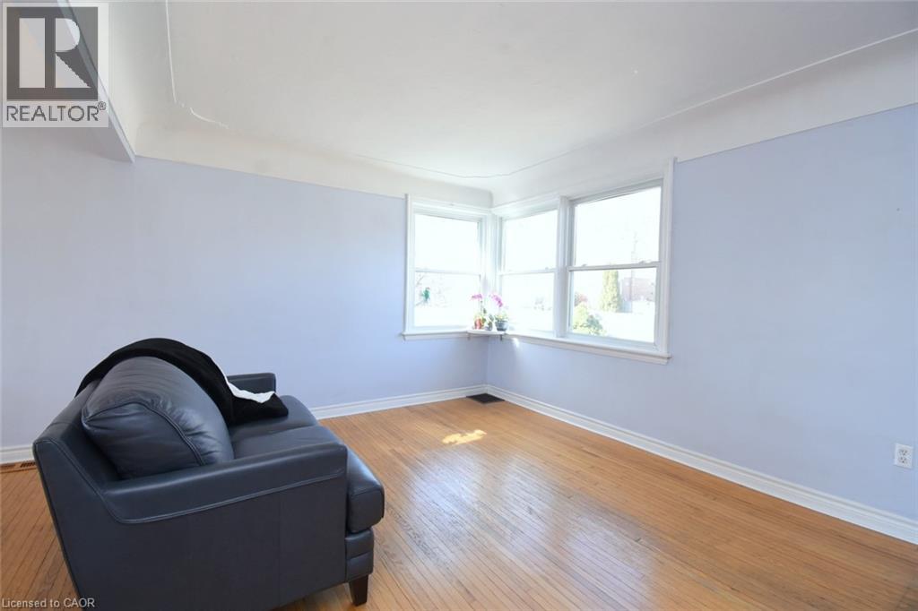 7 Cairns Avenue, Dundas, Ontario  L9H 1G2 - Photo 13 - 40811088