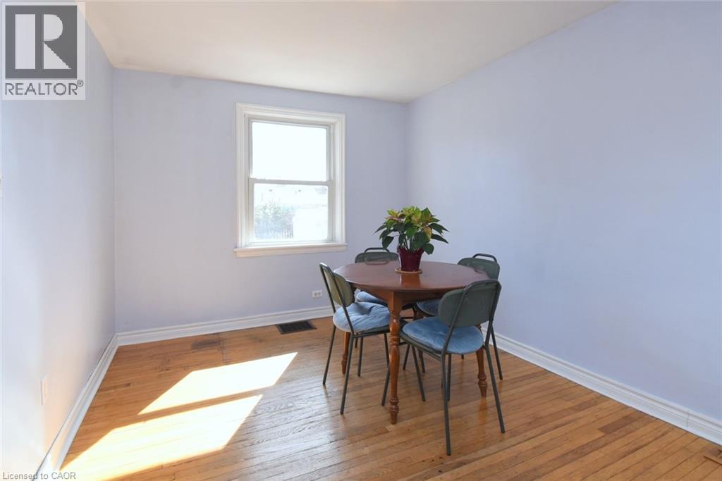 7 Cairns Avenue, Dundas, Ontario  L9H 1G2 - Photo 14 - 40811088