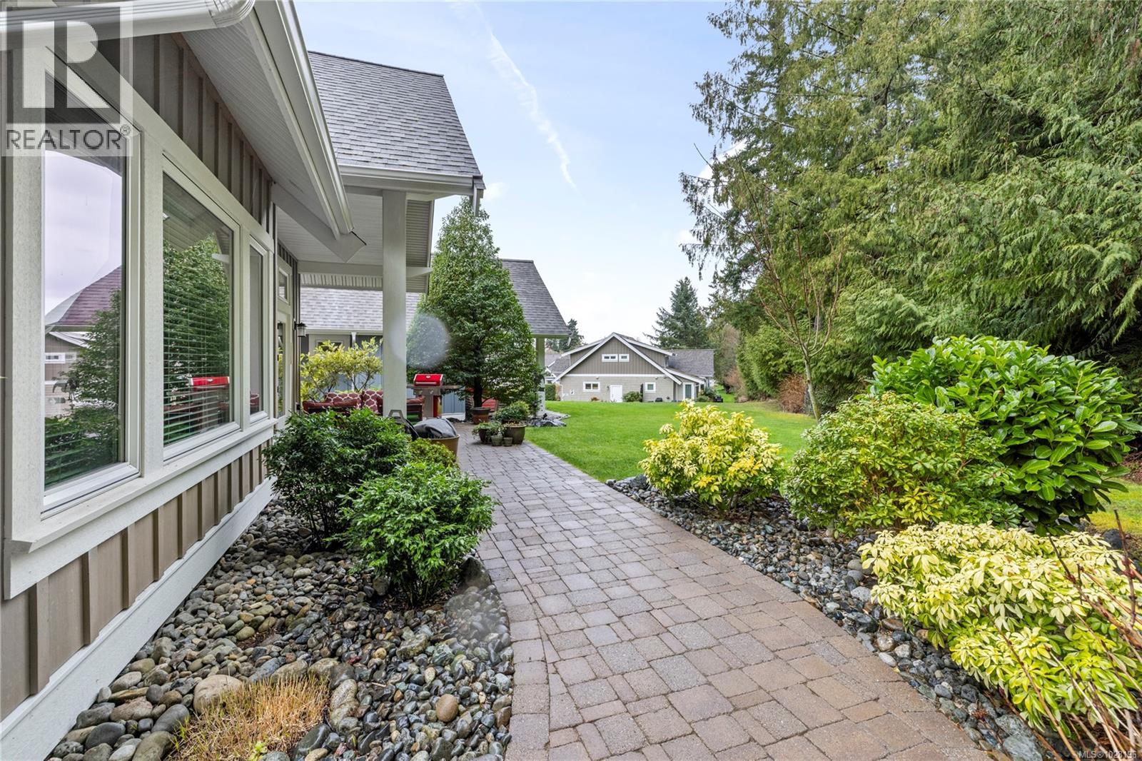 62 5251 Island Hwy W, Qualicum Beach, British Columbia V9K 1S8 - Photo 26 - 1028196