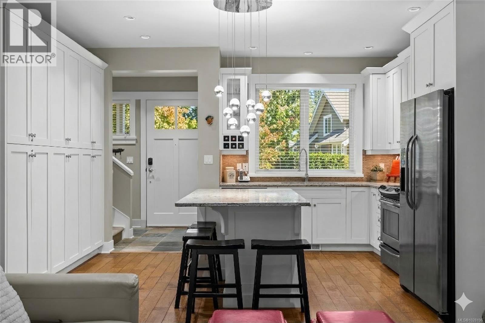 62 5251 Island Hwy W, Qualicum Beach, British Columbia V9K 1S8 - Photo 3 - 1028196