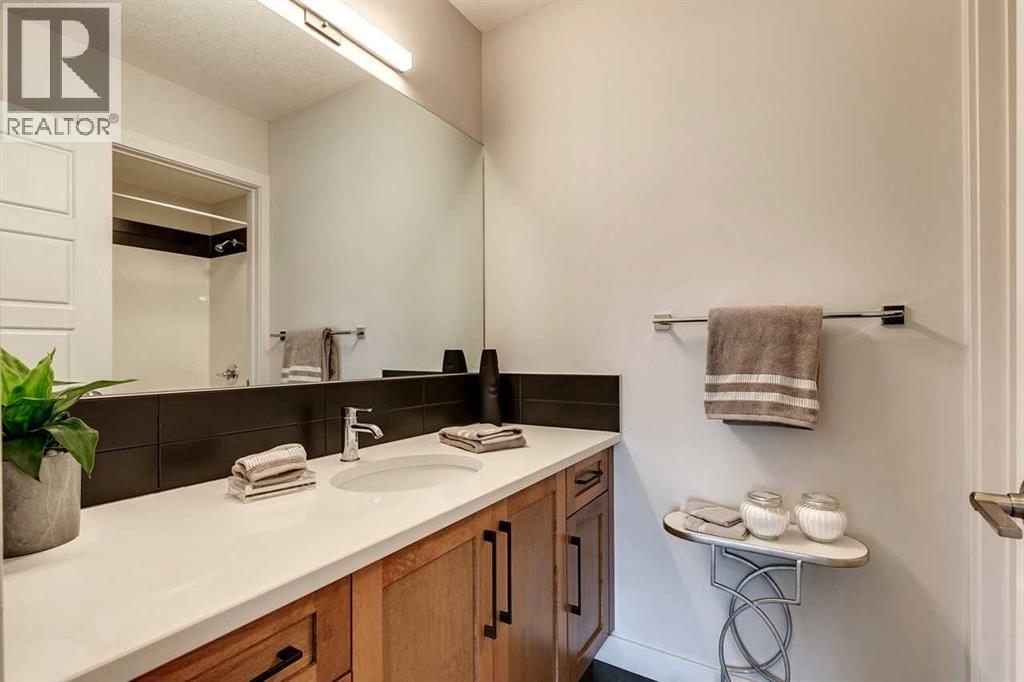 132 Sunrise Heath, Cochrane, Alberta  T4C 3C5 - Photo 35 - A2290516