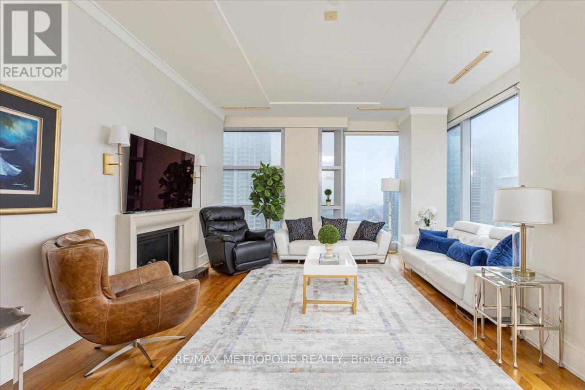 2701 - 183 Wellington Street W, Toronto, Ontario  M5V 0A1 - Photo 6 - C12880438