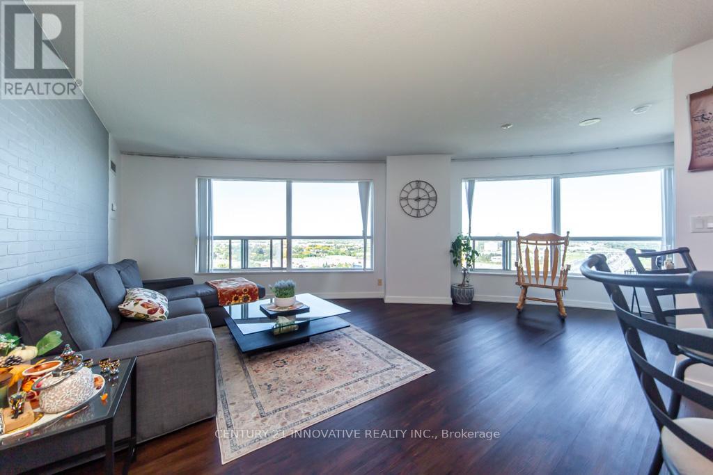 2303 - 38 Lee Centre Drive, Toronto (Woburn), Ontario  M1H 3J7 - Photo 11 - E12880486